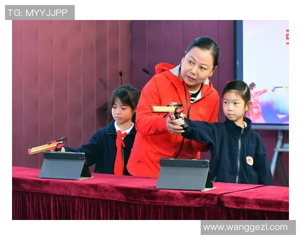 奥运冠军担任体育公益大使，走进西部校园点燃梦想